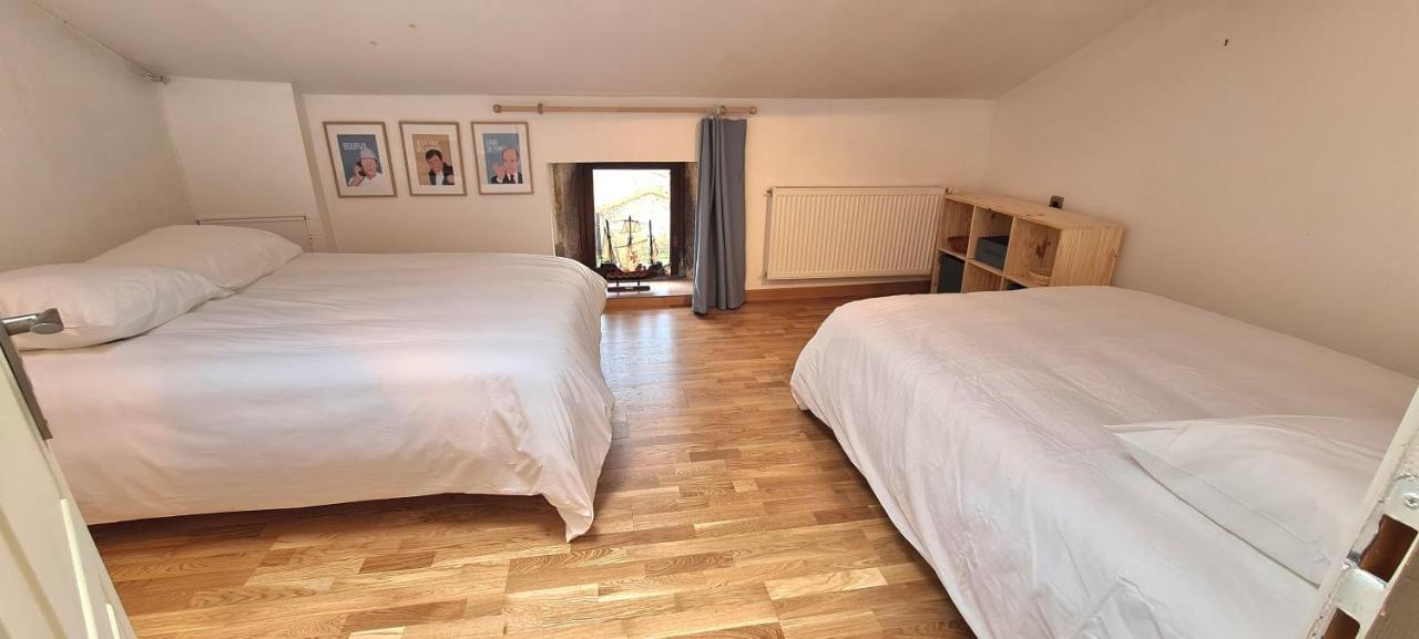 הוילה Saint-Pierre-du-Chemin Le Terrier Maison De Campagne 250 M2 Grande Capacite 20 Couchages, 4500M2 De Terrain מראה חיצוני תמונה