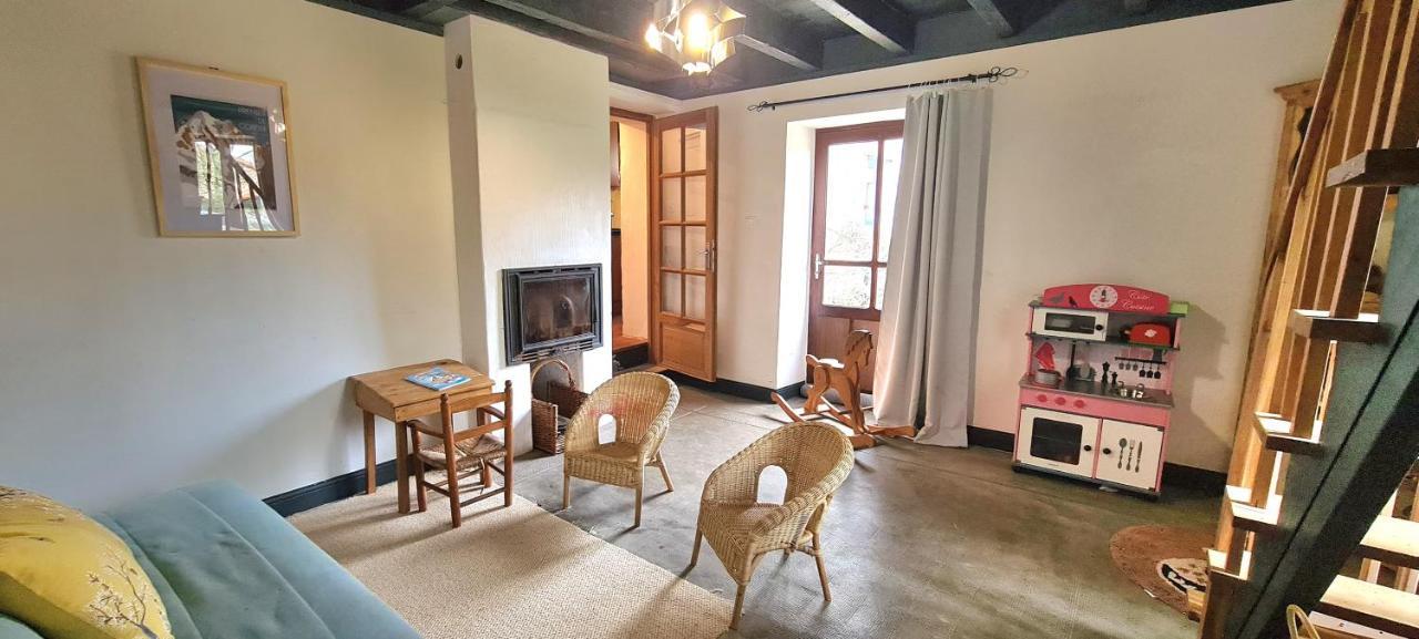 הוילה Saint-Pierre-du-Chemin Le Terrier Maison De Campagne 250 M2 Grande Capacite 20 Couchages, 4500M2 De Terrain מראה חיצוני תמונה