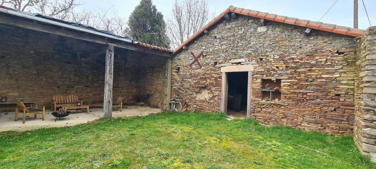 הוילה Saint-Pierre-du-Chemin Le Terrier Maison De Campagne 250 M2 Grande Capacite 20 Couchages, 4500M2 De Terrain מראה חיצוני תמונה