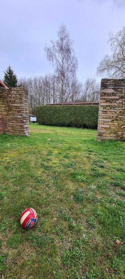 הוילה Saint-Pierre-du-Chemin Le Terrier Maison De Campagne 250 M2 Grande Capacite 20 Couchages, 4500M2 De Terrain מראה חיצוני תמונה