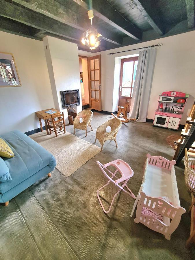 הוילה Saint-Pierre-du-Chemin Le Terrier Maison De Campagne 250 M2 Grande Capacite 20 Couchages, 4500M2 De Terrain מראה חיצוני תמונה