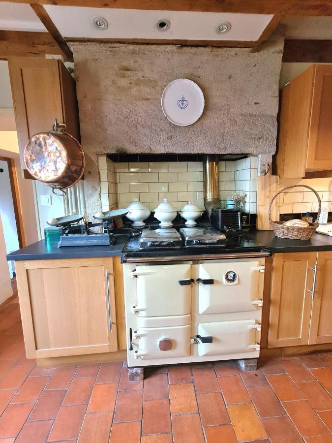 הוילה Saint-Pierre-du-Chemin Le Terrier Maison De Campagne 250 M2 Grande Capacite 20 Couchages, 4500M2 De Terrain מראה חיצוני תמונה