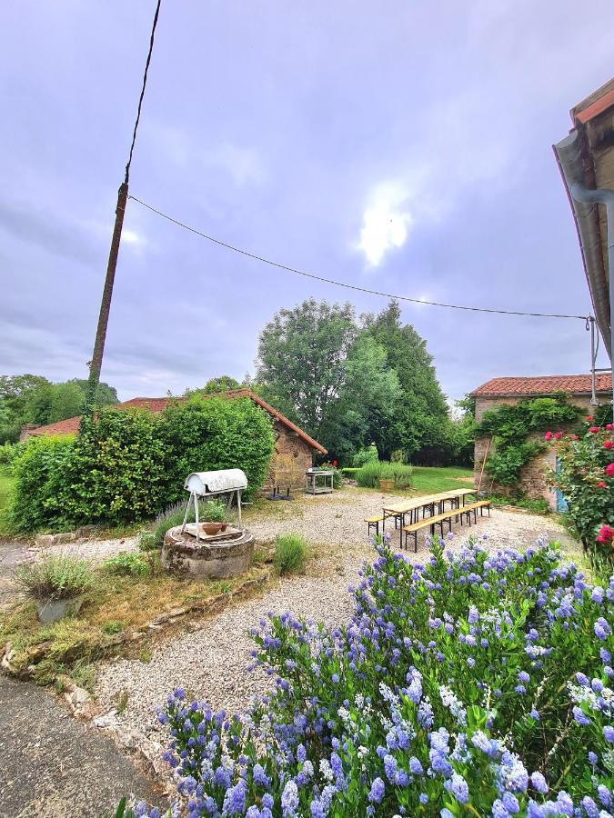 הוילה Saint-Pierre-du-Chemin Le Terrier Maison De Campagne 250 M2 Grande Capacite 20 Couchages, 4500M2 De Terrain מראה חיצוני תמונה