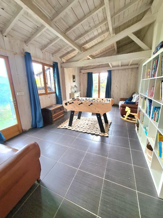 הוילה Saint-Pierre-du-Chemin Le Terrier Maison De Campagne 250 M2 Grande Capacite 20 Couchages, 4500M2 De Terrain מראה חיצוני תמונה